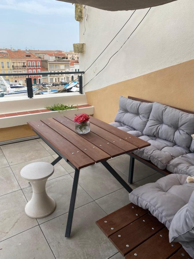 Le Petit Bijou Sete, Quatre Au Centre Ville, Trois Avec Vue Canal Apartment