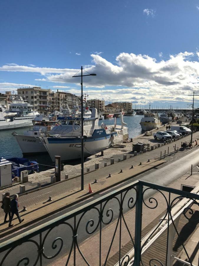 Le Petit Bijou Sete, Quatre Au Centre Ville, Trois Avec Vue Canal